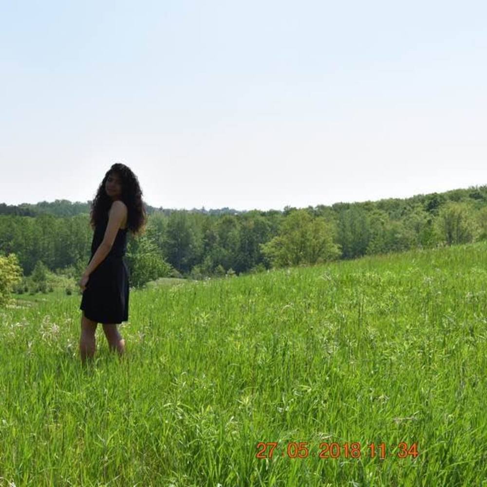 Meet your Posher, Sarah